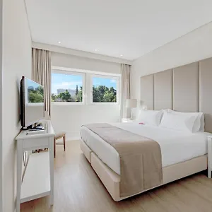 Park & Hotel Lizbona